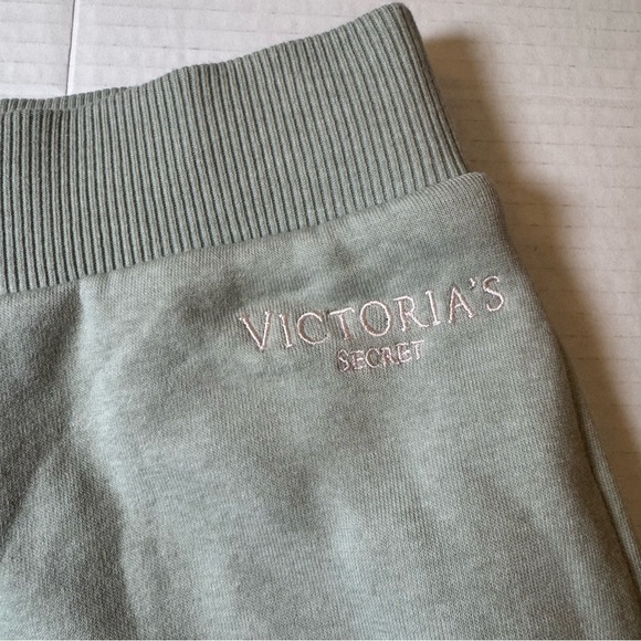 Victoria's Secret Cotton Fleece Mid Rise Jogger Sweatpants Soft Green - Picture 8 of 11